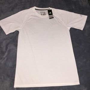 Adidas T-Shirt
